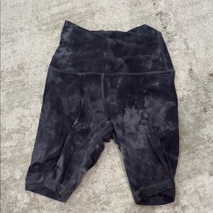Black Tie-Dye Biker Shorts
